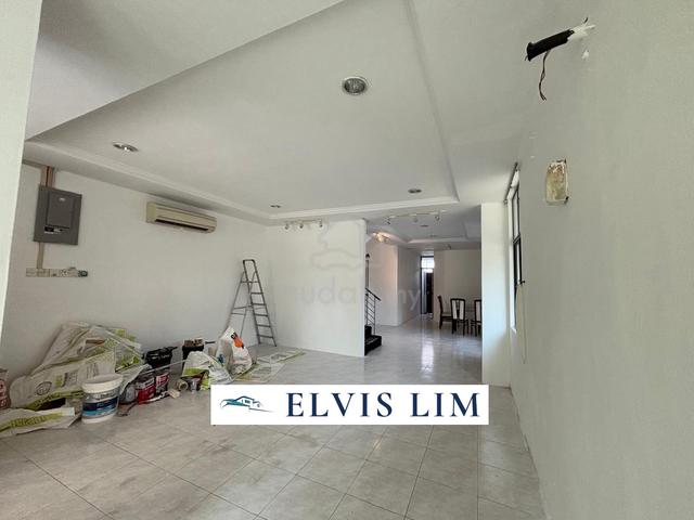 Solok Lunas 2.5 Storey House Corner lot Pulau Tikus Terrace 1