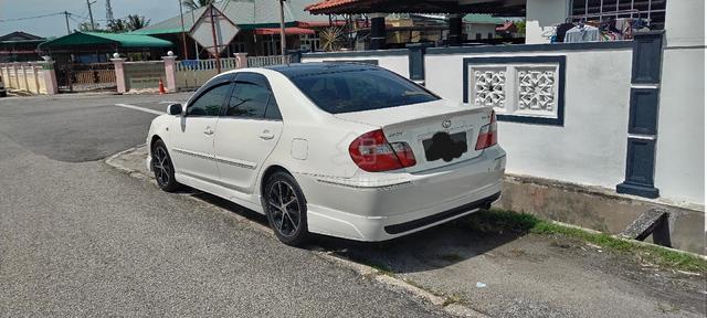 2003 Toyota CAMRY 2.0 E (A) - 1