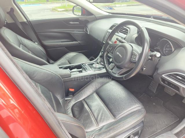 2016 Jaguar XE 2.0 PRESTIGE (A) - 4
