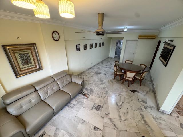 Vista Prima 1