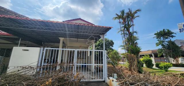 Double Storey Corner Lot House Taman Permai Seremban 1
