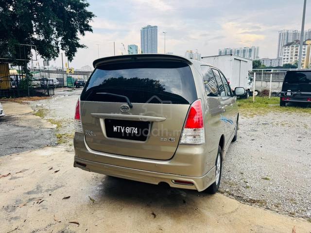 2010 Toyota INNOVA 2.0 E AN40 FACELIFT (A) - 4