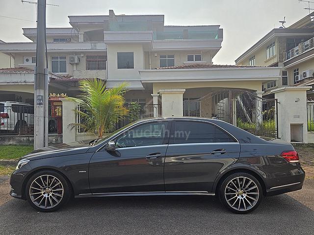 2016 Mercedes Benz E200 AVANTGARDE CAR KING OFFER - 4