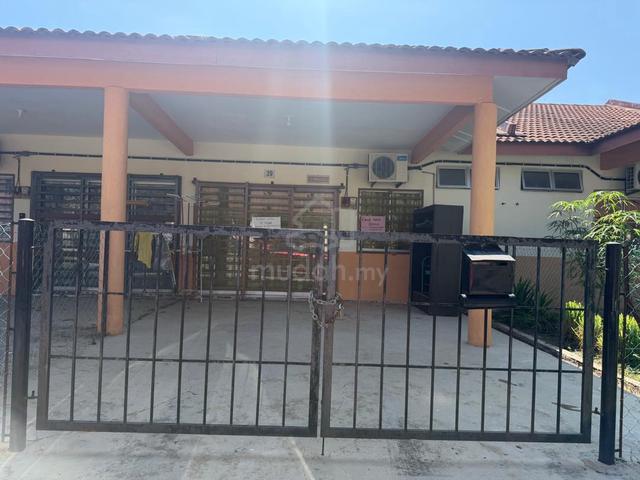 Rumah Untuk Disewa di Taman Gambang Damai 1