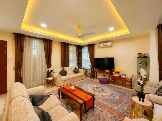 Renovated & Extended Facing Open End Lot 2 Sty Prima Saujana kajang 1