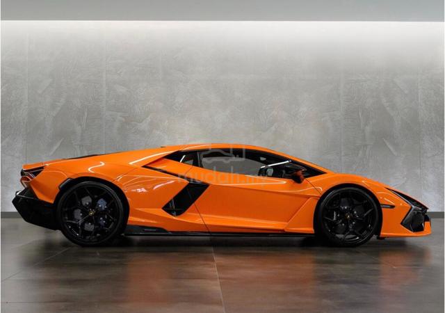 2025 Lamborghini REVUELTO 6.5 NEW CAR CONDITION - 2
