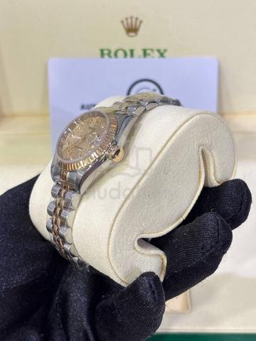 Rolex Lady Datejust 26 Half 18k 750 Yellow Gold - photo 3 of 5
