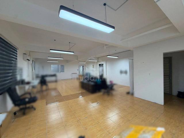 First Floor Corner Shoplot for Rent at Faradale Commercial Centre Miri 1