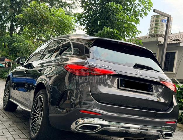 ONLY 13K KM⭐ Mercedes  GLC350e 2.0 2024 WRRTY 2030 - 4
