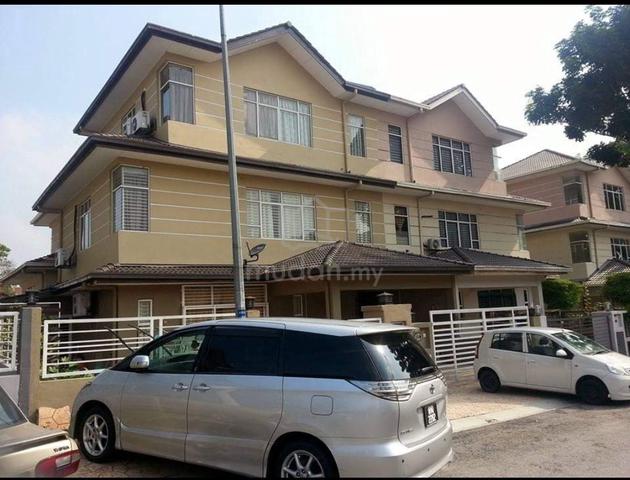 Selangor Shah Alam Not Furnished Semi-Detached House For Rent 1
