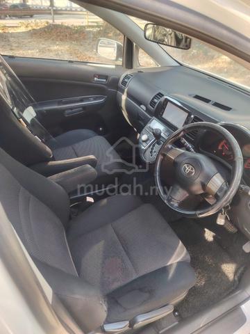 2006 Toyota WISH 2.0 G FACELIFT (A) - 3