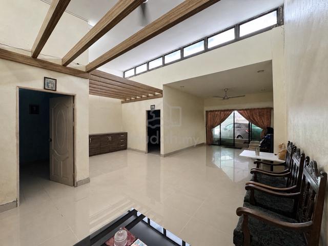Taman King Lam | CL 999 | High Ceiling | For Sale 1