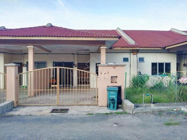 RUMAH TAMAN IXORA ROMPIN UNTUK DIJUAl 1