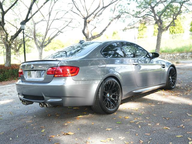 BMW M3 (e92) 4.0 V8 - 2