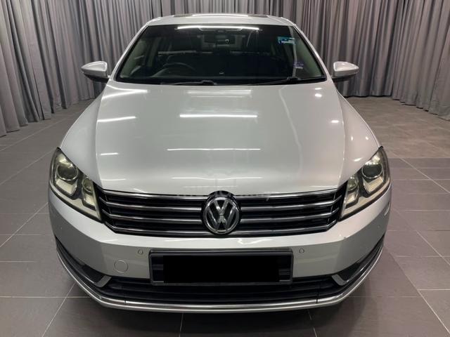 2012 Volkswagen Passat 1.8 TSI (A) Sedan - 2