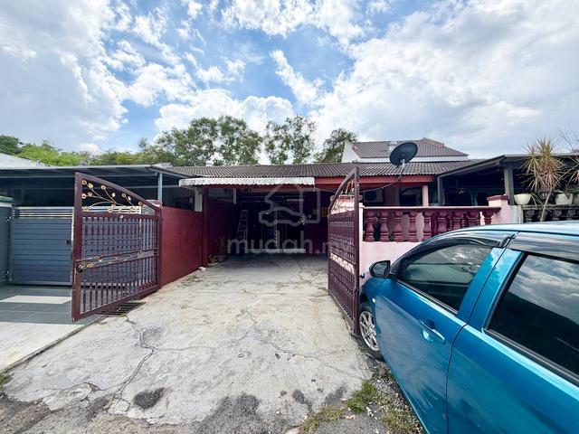 1-Storey Taman Kinrara‼️ TK5 Taman Mawar ‼️Renovated Nice Facing East 1