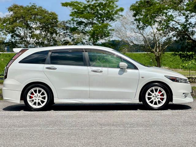 2013 Honda STREAM RSZ 1.8 MUGEN BODYKIT, FACELIFT - 4