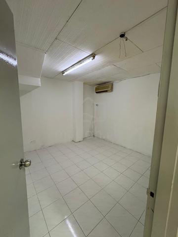 Taman usaha jaya Double Storey kepong 2