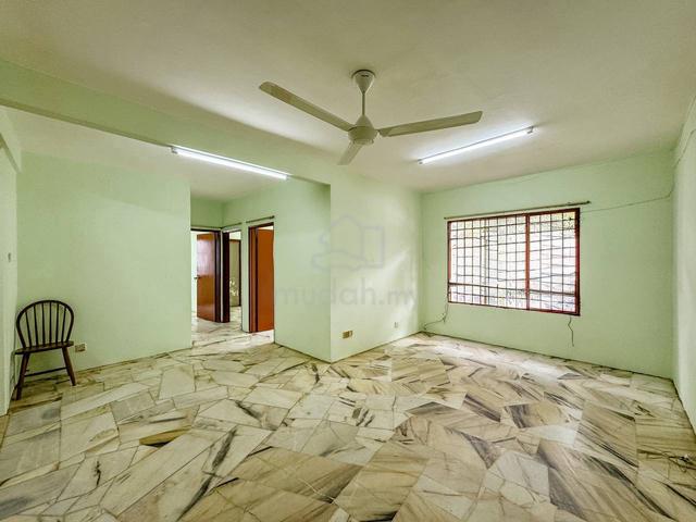 Residensi Warnasari 1