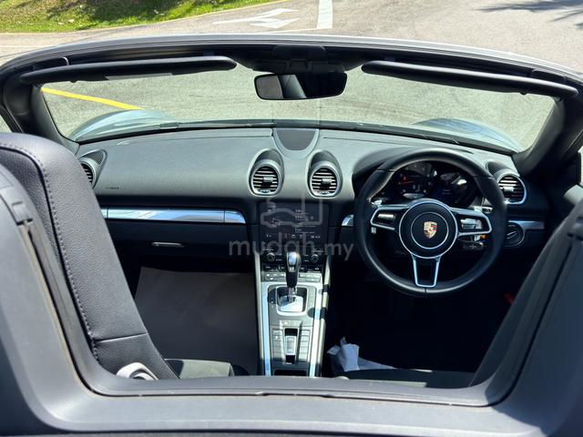 22 GT SILVER SOFTTOP R.CAM Porsche 718 Boxster 2.0 - 5