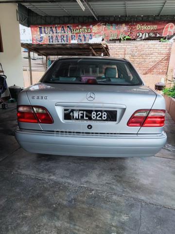 1997 Mercedes Benz 230E 2.3  (A) - 3