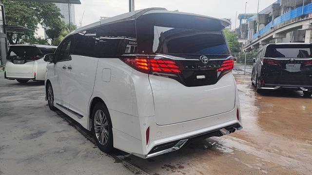 2024 Toyota ALPHARD 2.5 Z (A) - 3