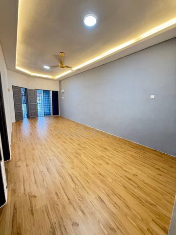Skudai Baru, Jalan Hang Kasturi, 1"Storey 22x70 4Bed Room Selesa Jaya 2