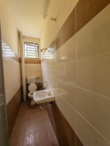 7% ROI! Tenanted Townhouse For Sale at Merlimau 1