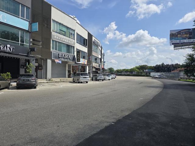 Taman Gaya 3-Storey Shoplot For Sale 1