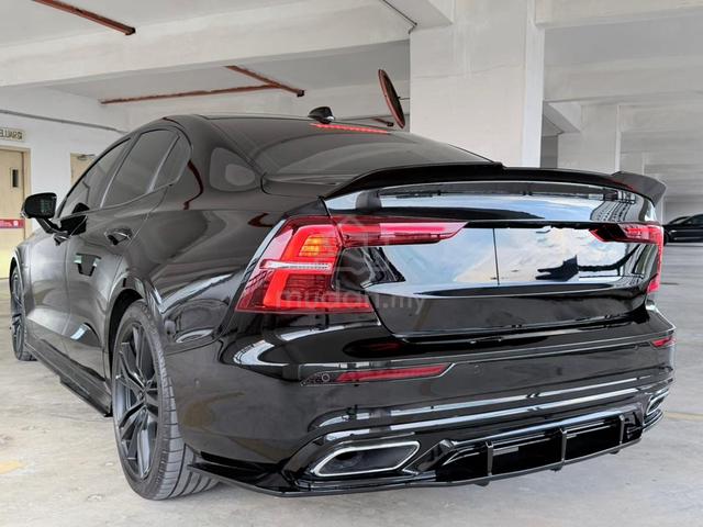 2022 Volvo S60 RECHARGE T8 R-DESIGN 2.0L (A) F/LON - 4