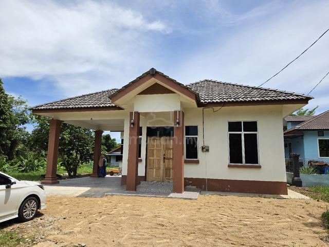 unit banglo untuk dijual di Kampung Derdap Limbat Pasir Tumboh 1