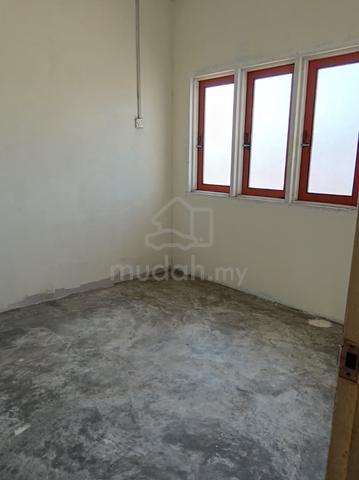 HS(D) 10682 PTD 3560 Mukim Bandar, Daerah Muar, Johor. 1