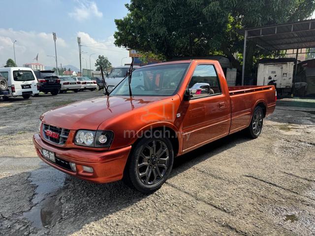 2002 Isuzu INVADER 2.8 (M) 2 Doors TFR55 - 1