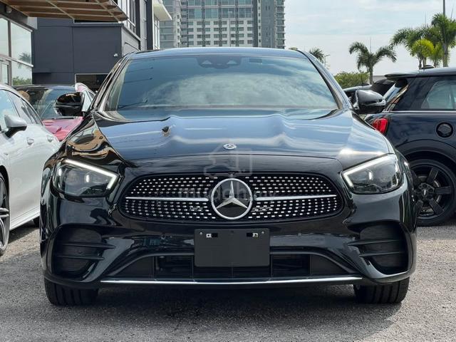 2021 Mercedes Benz E-200 Sedan AMG Line (JAPAN) - 4