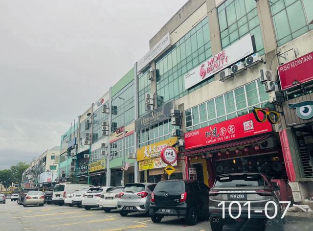 HOT AREA🔥Ground Floor Shop Lot‼️Puchong Bandar Puteri 1 For Rent 2