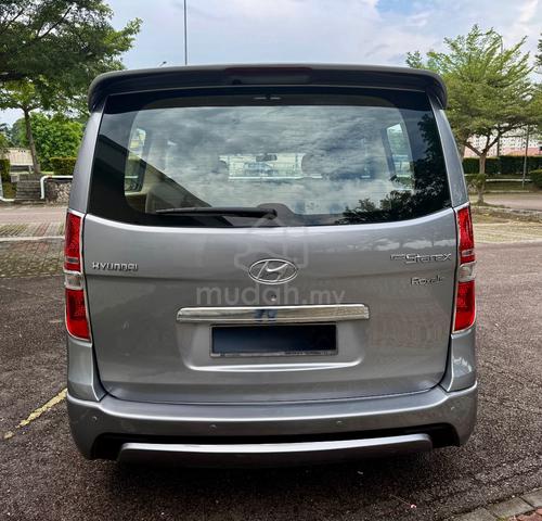2013 Hyundai GRAND STAREX 2.5 ROYALE FACELIFT (A) - 4