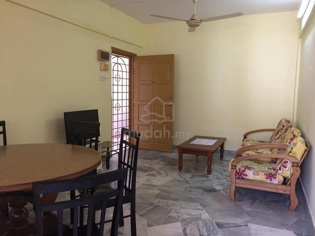 Goodyear Court 8 1