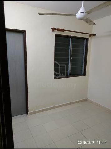 Teres 2 tingkat TAMAN SALAK BAIDURI, SALAK TINGGI untuk dijual 3