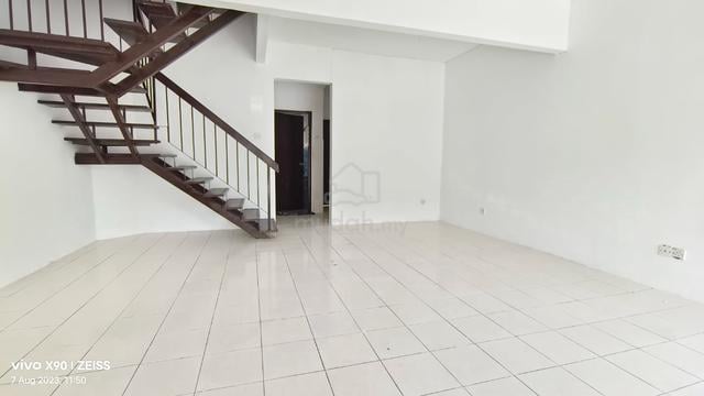 Cheapest Lep 2 Storey 4R3B Lestari Putra Permai Equine Seri Kembangan 1