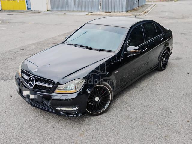 2011 Mercedes Benz C200 AMG LOADED W204 SPORT CGI - 1