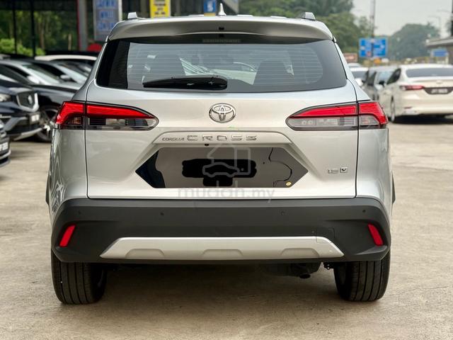 2023 Toyota COROLLA CROSS 1.8 V (A) - 4