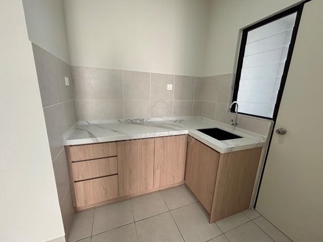 Residensi Max 1