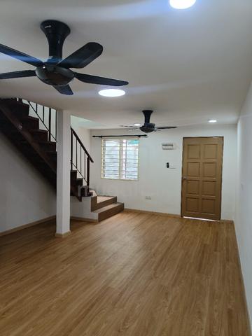 Selayang Jaya Double Storey for rent. 1