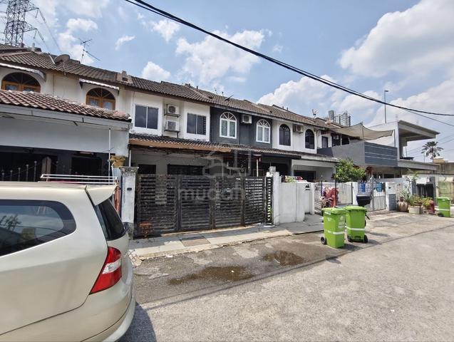 FACING OPEN Double Storey House Taman Sejahtera Segambut KL 1
