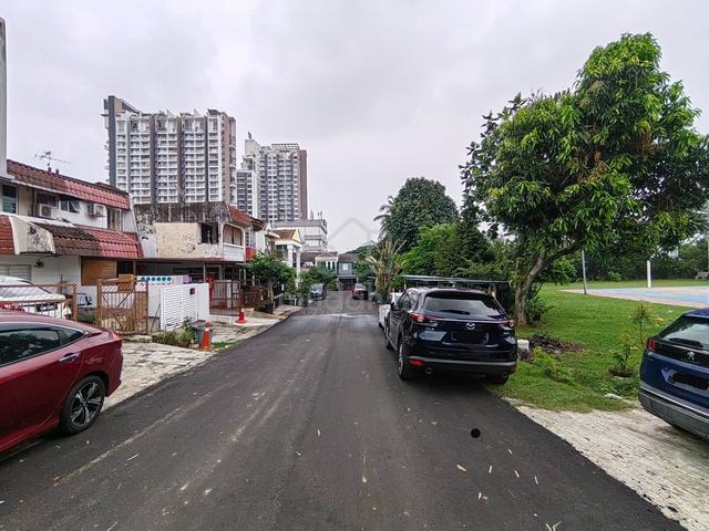 FACING OPEN FREEHOLD 2 Storey Terrace SRI GOMBAK Fasa 2 Batu Caves 1