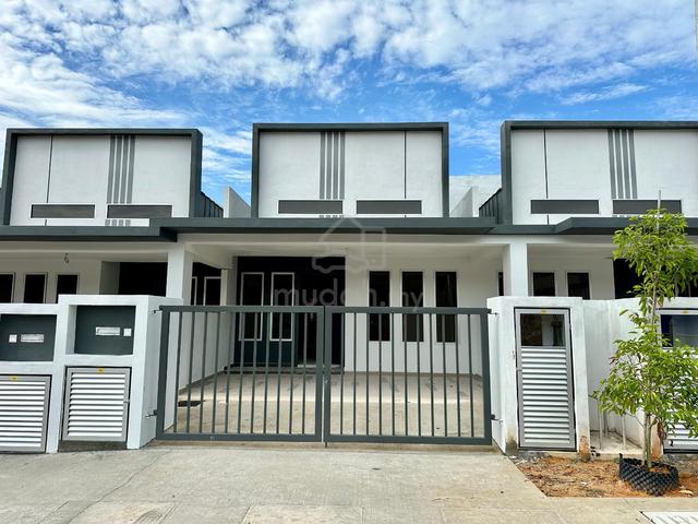 Single Storey Terrace House for SALE 1