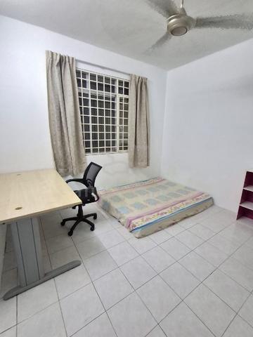 PV5 Female Room all Inclusive 1