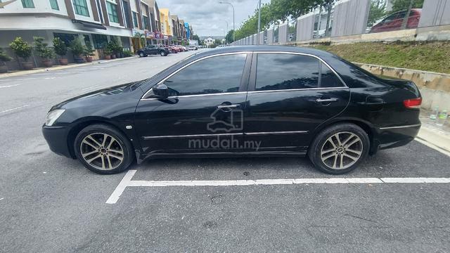 Honda ACCORD 2.0 VTI (A) 2004 - 3