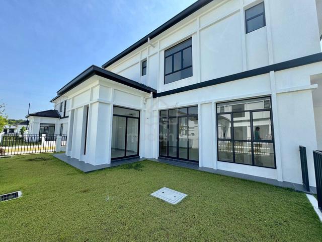 End Lot Garden Home Semi-D Norton Garden Eco Grandeur Puncak Alam 1