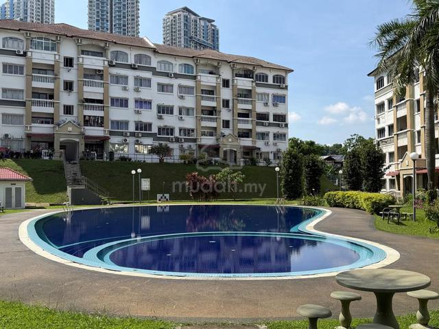 Sri Mekar Apartment 1
